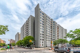 Plus de détails pour 1968 1st Ave, New York, NY - Local commercial à louer