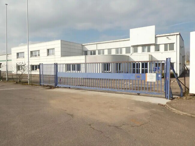 Plus de détails pour Industriel/Logistique à louer