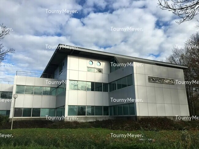 Plus de détails pour Bureau à louer