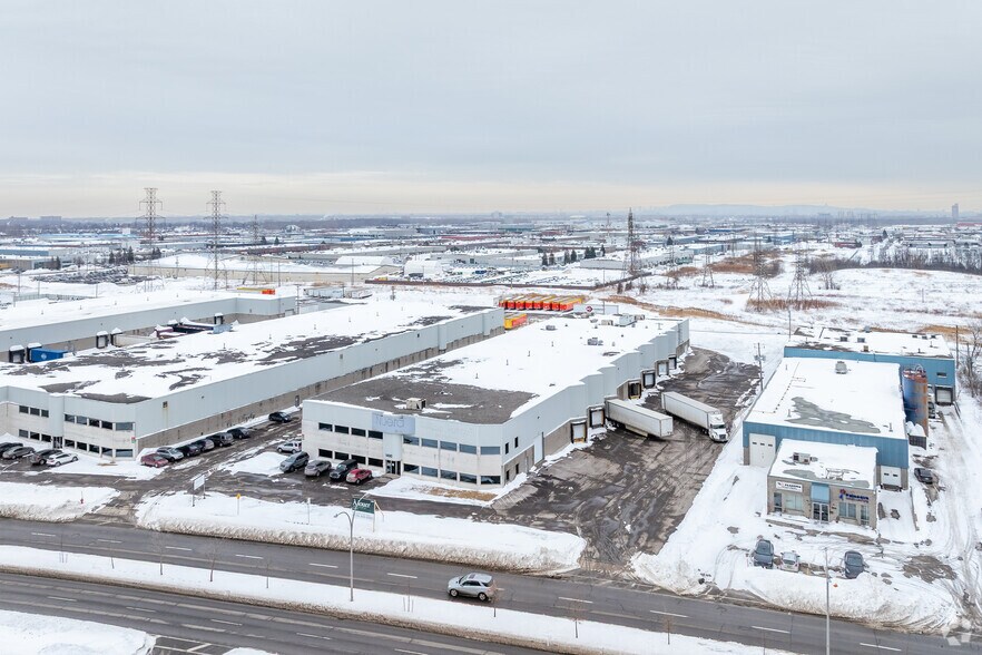 1450-1490 Boul Dagenais O, Laval, QC à louer - Aérien – Image 2 sur 3