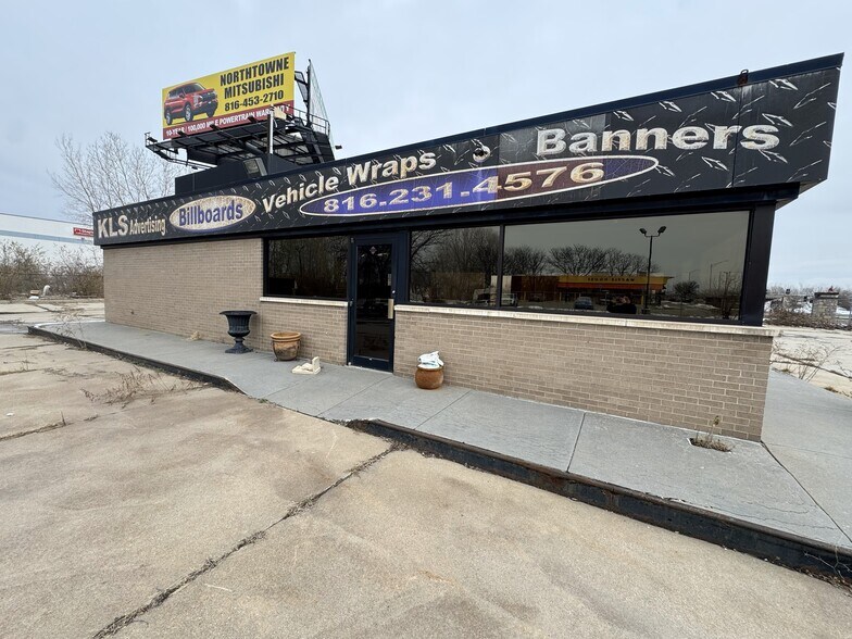 6850 E Front St, Kansas City, MO à vendre - Photo de l’immeuble – Image 3 sur 41