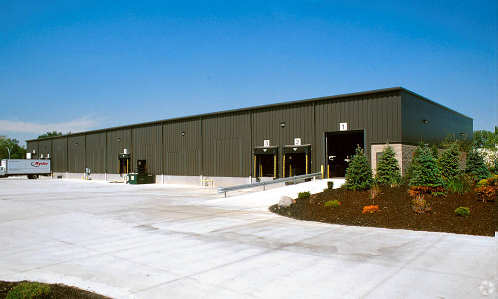 4550 Hinckley Ind Pky, Cleveland, OH à louer - Autre – Image 2 sur 3