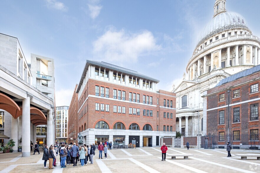 1 Paternoster Sq, Londres à louer - Photo de l’immeuble – Image 2 sur 3