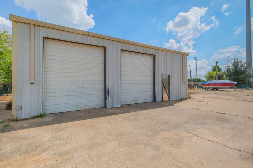 7830 Highway 90, Sugar Land, TX à louer - Photo de l’immeuble – Image 1 sur 12