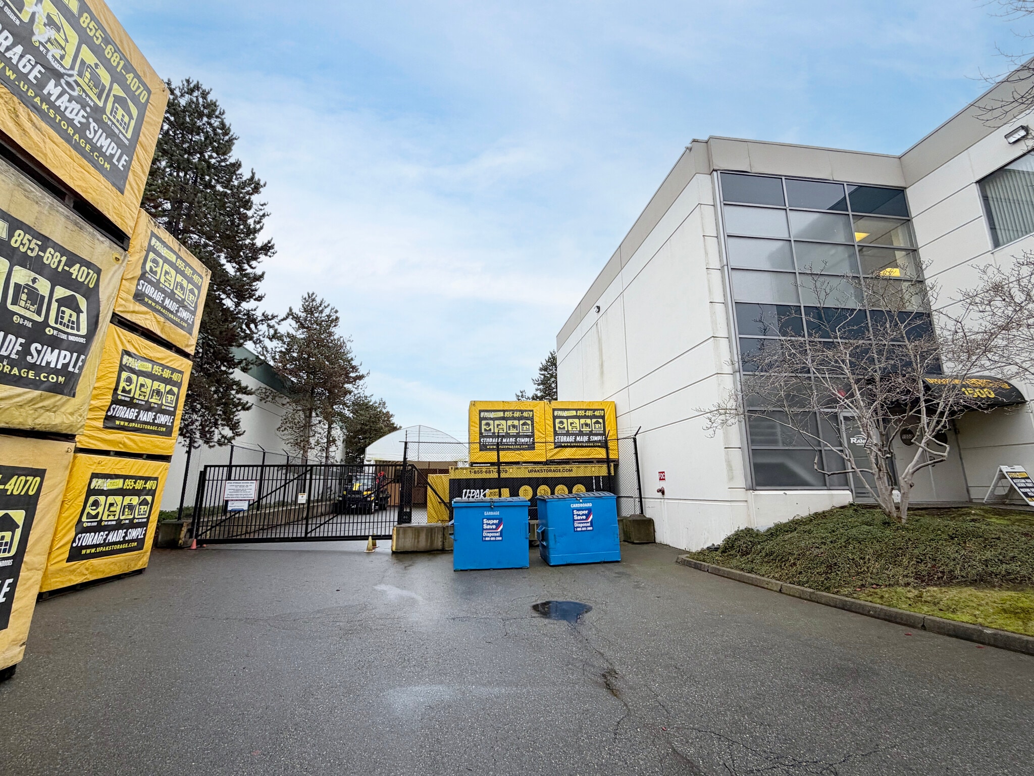 1500-1520 Derwent Way, Delta, BC à louer Photo intérieure– Image 1 sur 2