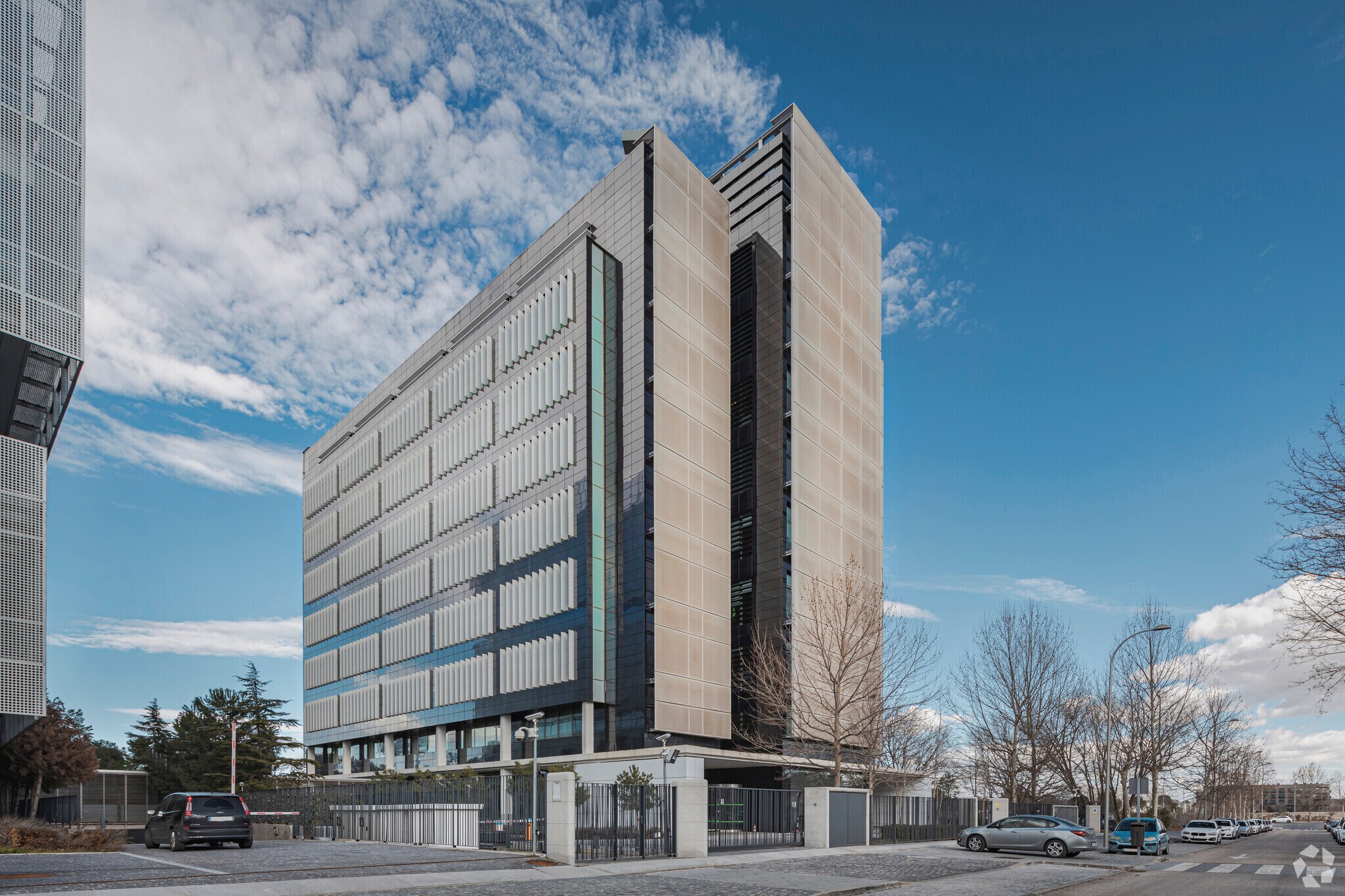 Avenida Aragón, 404-404, Madrid, Madrid à louer Photo principale– Image 1 sur 8