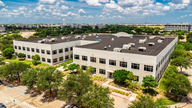 Plus de détails pour 3660 Regent Blvd, Irving, TX - Bureau à vendre