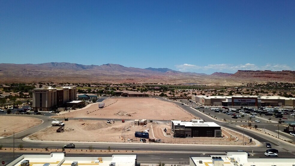 4609 Pioneer Rd, St George, UT à louer - Photo de l’immeuble – Image 2 sur 6