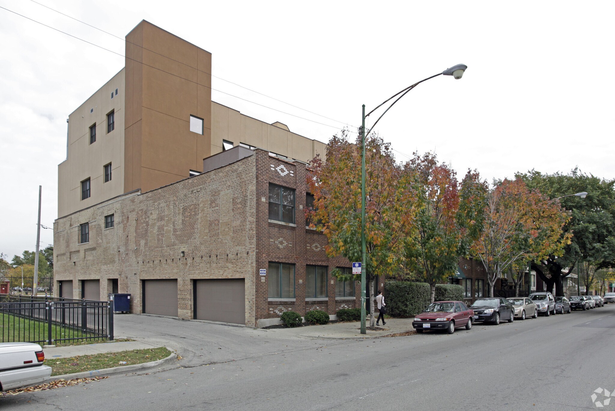 2533 N Ashland Ave, Chicago, IL à vendre Photo principale– Image 1 sur 4