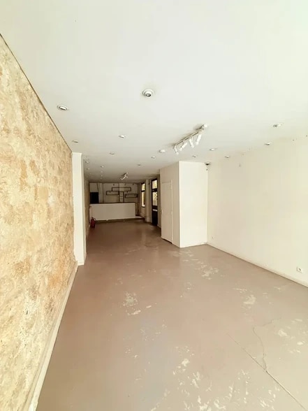 View Photo