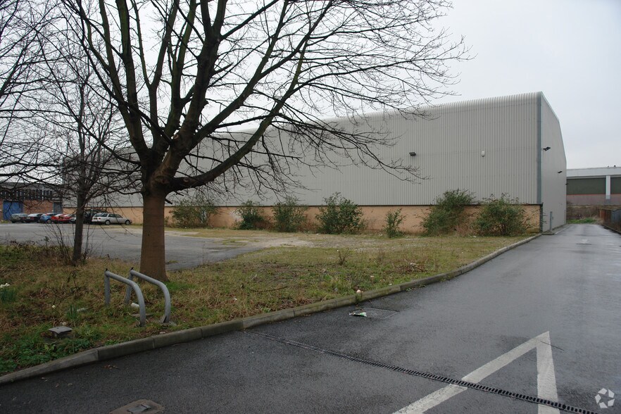 8 Abbeyfield Rd, Nottingham à louer - Photo de l’immeuble – Image 2 sur 4