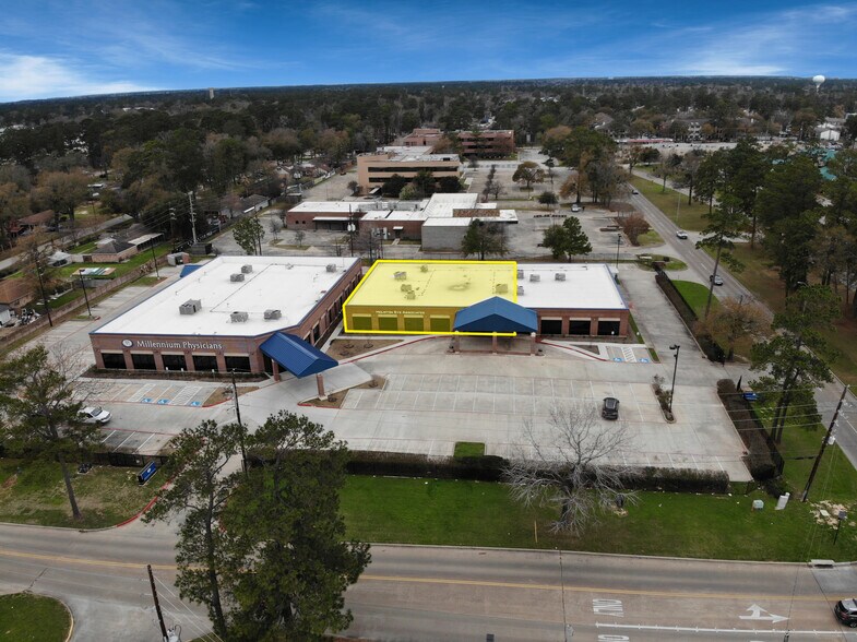 1250 Cypress Station Dr, Houston, TX à louer - Photo de l’immeuble – Image 1 sur 5