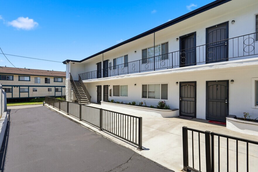 17220 Grevillea Ave, Lawndale, CA à vendre - Photo de l’immeuble – Image 3 sur 13