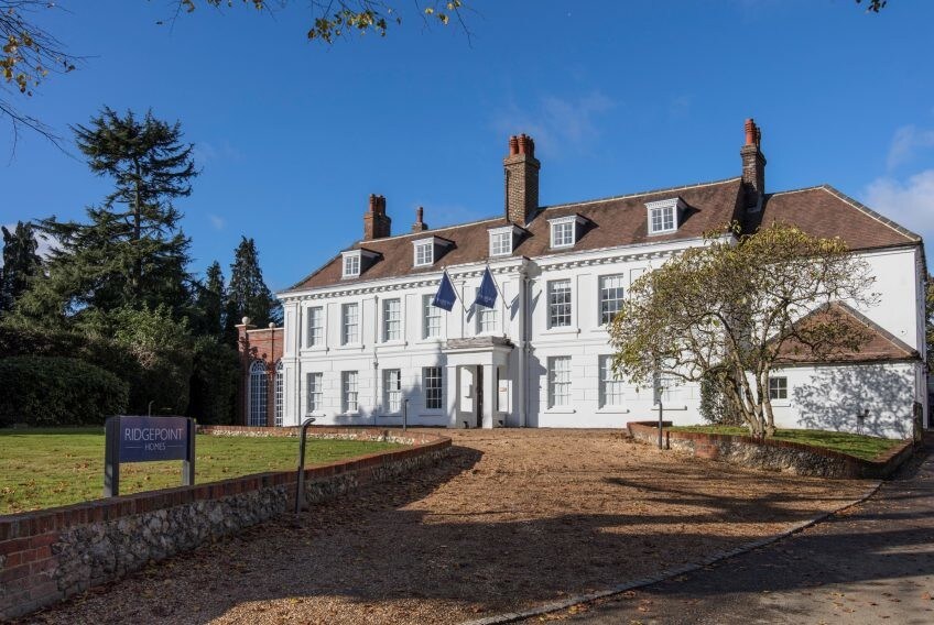 Amersham Rd, High Wycombe à louer Photo principale– Image 1 sur 7