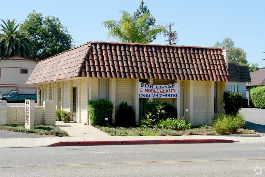 1027 E Grand Ave, Escondido, CA à vendre - Photo de l’immeuble – Image 3 sur 18