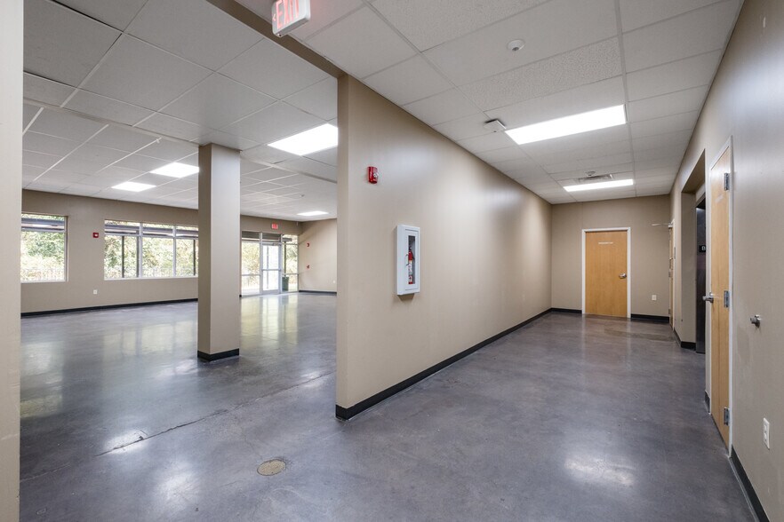 1815 Rahling Rd, Little Rock, AR à vendre - Photo de l’immeuble – Image 3 sur 10