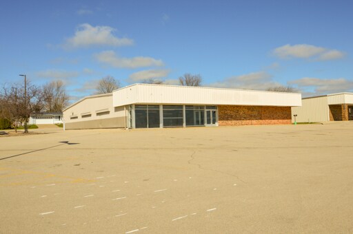 320 Lincoln Ave, Fennimore, WI à vendre Photo principale– Image 1 sur 14