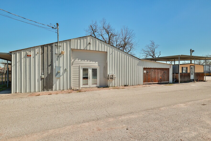 4828 Holly Ave, Pasadena, TX à vendre - Photo de l’immeuble – Image 2 sur 7
