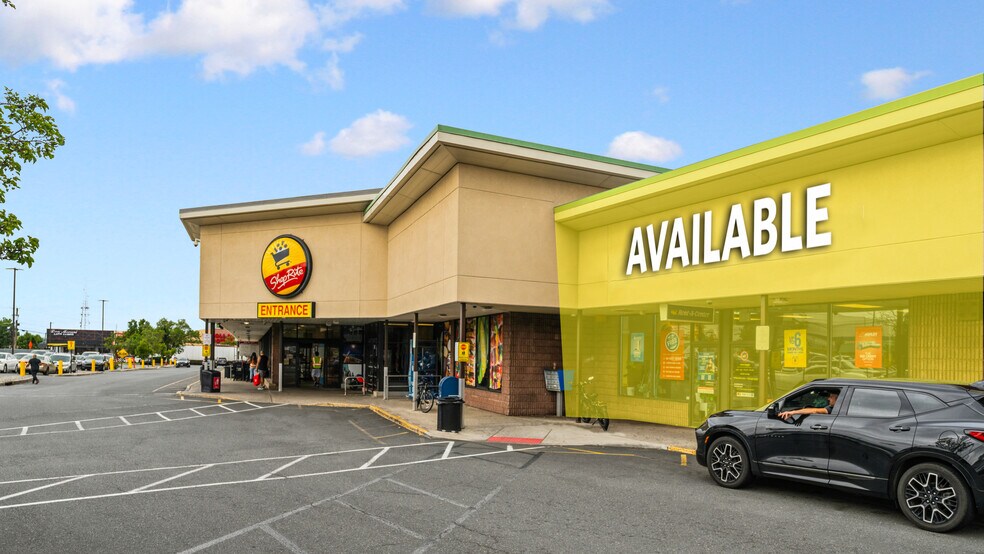 365 Convery Blvd, Perth Amboy, NJ à louer - Photo de l’immeuble – Image 3 sur 15