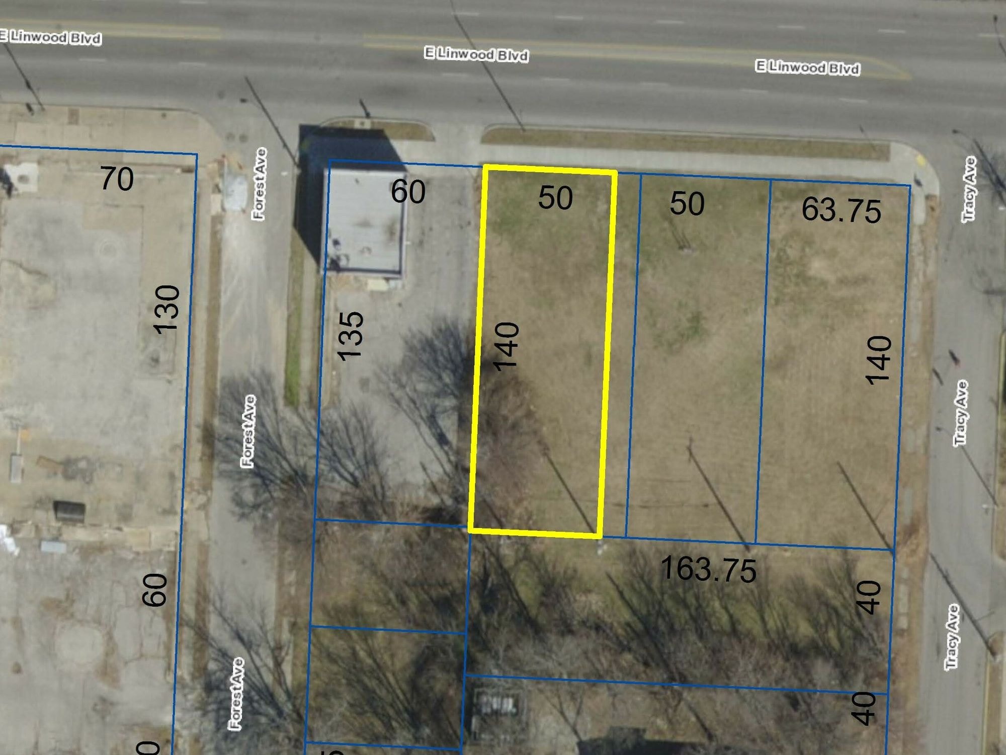 1205-1207-17 E Linwood Blvd portefeuille de 2 biens à vendre sur LoopNet.fr Photo principale– Image 1 sur 3