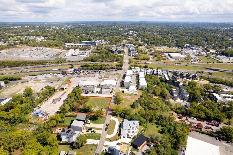 103 Fern Ave, Nashville, TN à vendre - Photo de l’immeuble – Image 2 sur 5