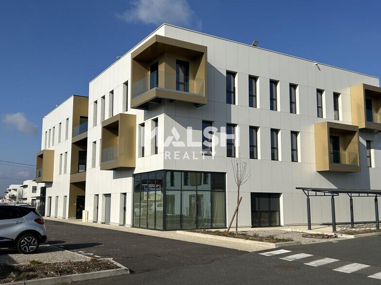 Bureau dans Décines-Charpieu à vendre - Photo de l’immeuble – Image 1 sur 8