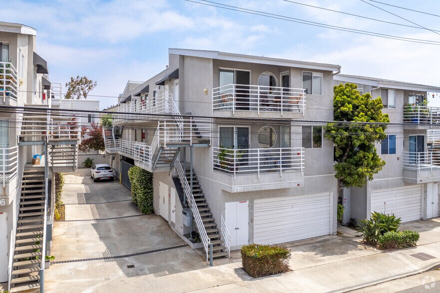 718 5th St, Hermosa Beach, CA à vendre - Photo de l’immeuble – Image 3 sur 25