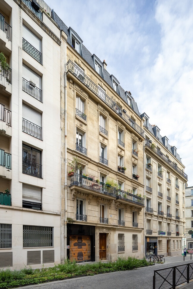 Plus de détails pour Local commercial à louer