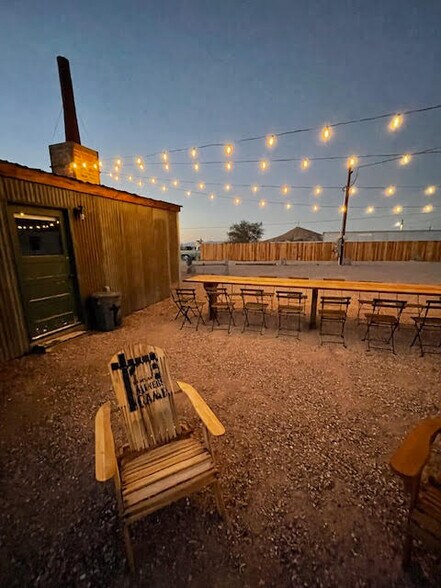 412 N Columbia St, Goldfield, NV à vendre - Photo de l’immeuble – Image 3 sur 36