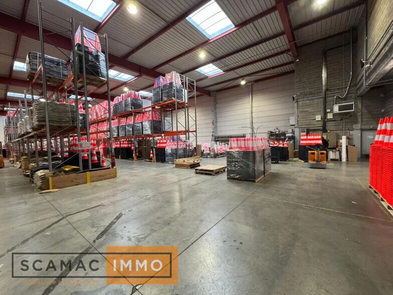 Industriel/Logistique dans Combs-la-Ville à louer - Photo intérieure – Image 3 sur 8
