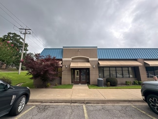 Plus de détails pour 11825 Hinson Rd, Little Rock, AR - Bureau/Local commercial à louer