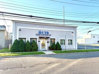 Plus de détails pour 146 E 2nd St, Mineola, NY - Industriel/Logistique à vendre