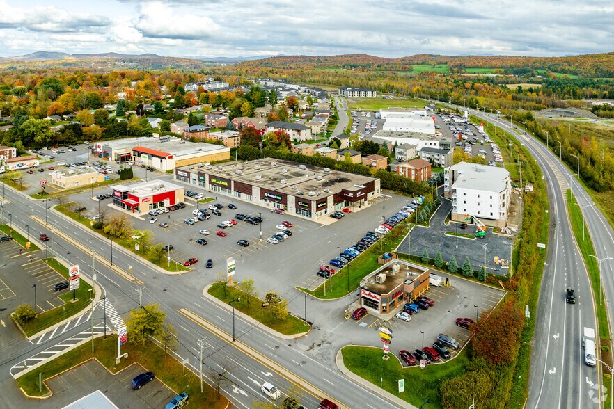 1599 Rue du Sud, Cowansville, QC à louer - Aérien – Image 2 sur 6