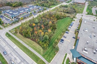 Dylan Dr, Novi, MI - Vue aérienne  vue de carte - Image1