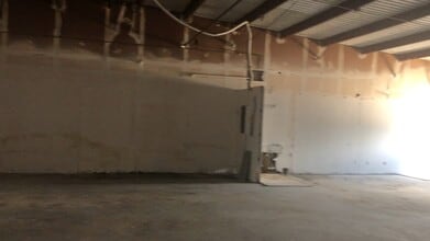 9805 Harwin Dr, Houston, TX à louer - Vidéo sur l’annonce professionnelle