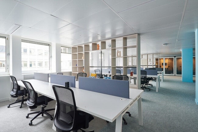 Plus de détails pour 89 Rue Du Faubourg Saint-Honoré, Paris - Bureau à louer