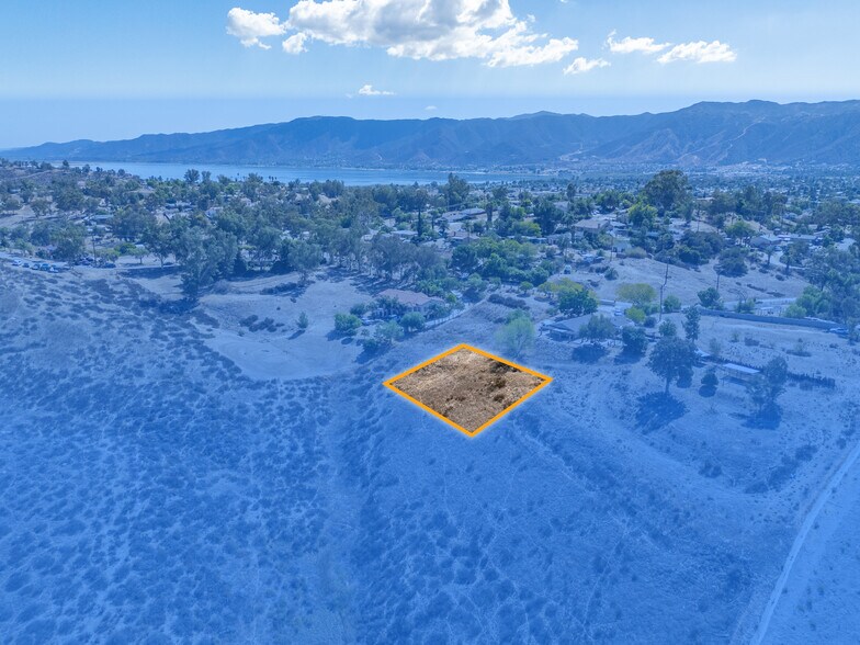 378-063-016, Lake Elsinore, CA à vendre - Photo de l’immeuble – Image 3 sur 9