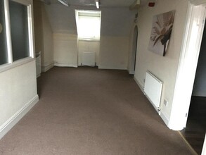 130 Abbey St, Nuneaton à louer Photo intérieure– Image 1 sur 2