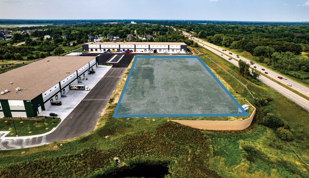 5124 Centerville Rd, White Bear Lake, MN à louer - Photo de l’immeuble – Image 3 sur 5