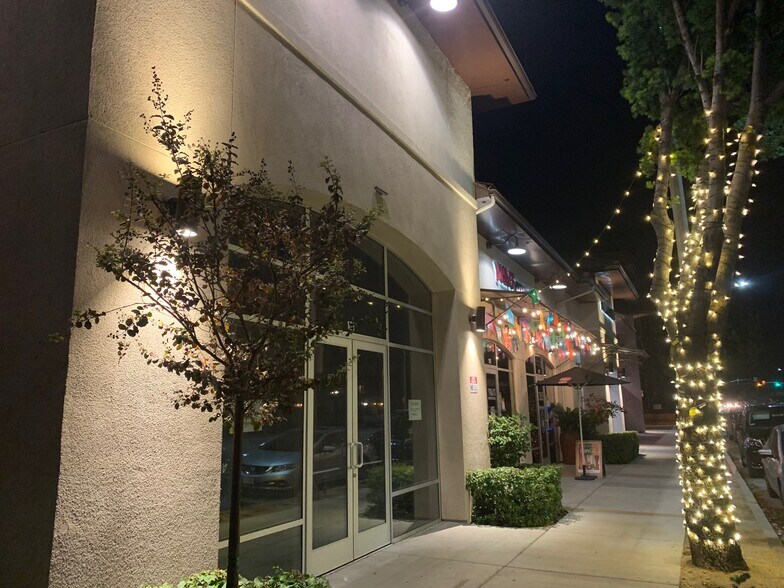 3225 Market St, Riverside, CA à louer - Photo de l’immeuble – Image 3 sur 12