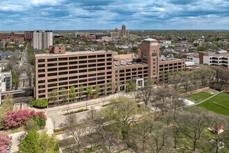 2701-2707 Wells Fargo Pky, Minneapolis, MN - Vue aérienne vue de carte - Image1