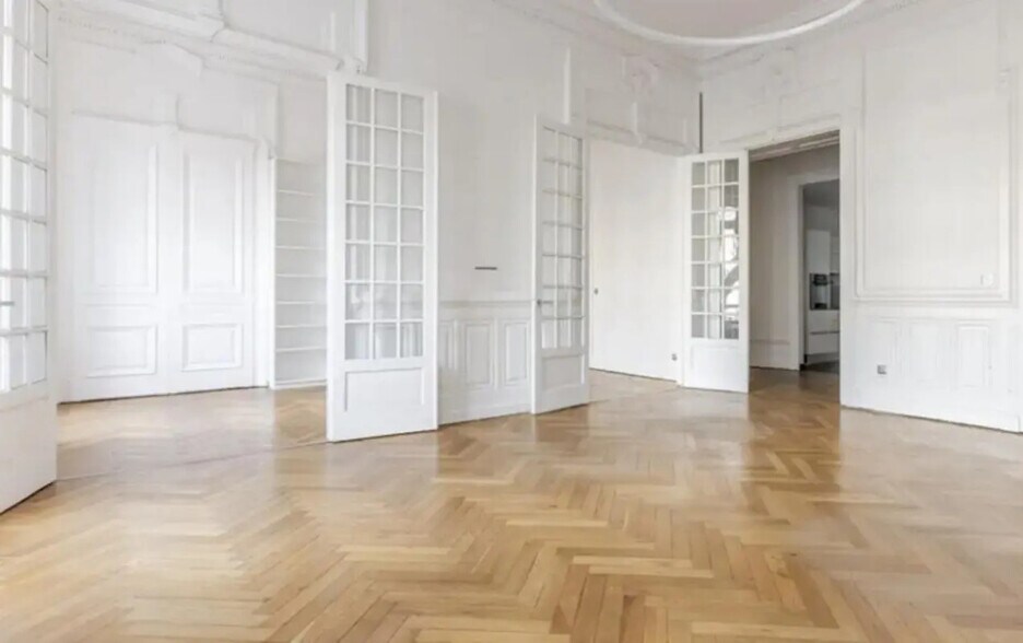 Bureau dans Paris à louer - Photo de l’immeuble – Image 3 sur 8