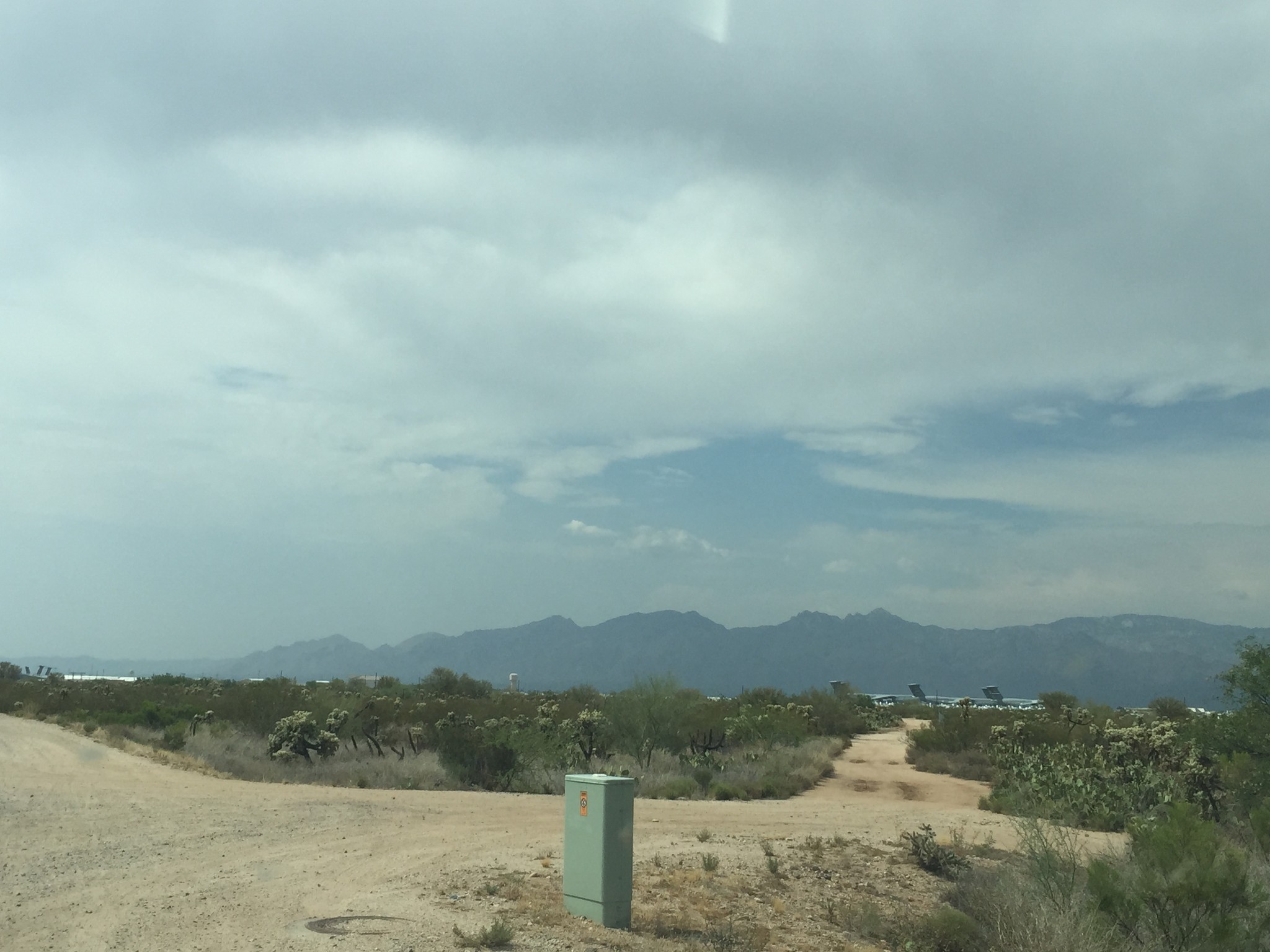 7373 E Valencia Rd, Tucson, AZ à vendre Photo principale– Image 1 sur 3