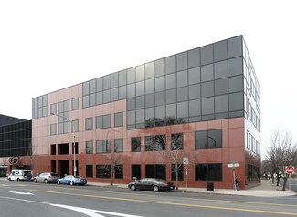Plus de détails pour 700 State St, New Haven, CT - Bureau à louer