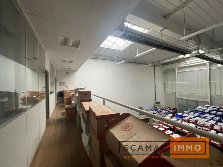 Industriel/Logistique dans Palaiseau à louer - Photo de l’immeuble – Image 1 sur 5