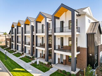 Plus de détails pour 8220 & 8240 E 36th Ave, Denver, CO - Logement à vendre