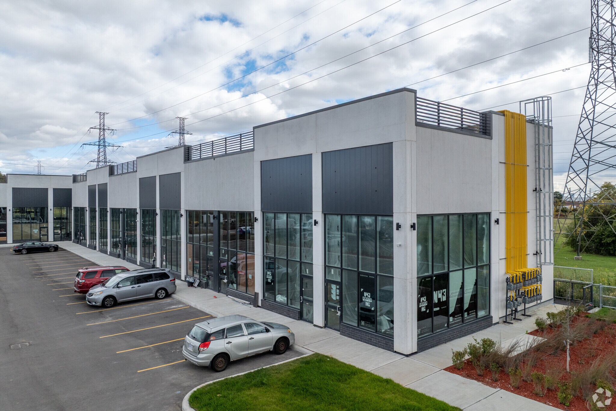 3107 Kennedy Rd, Toronto, ON à vendre Photo principale– Image 1 sur 3