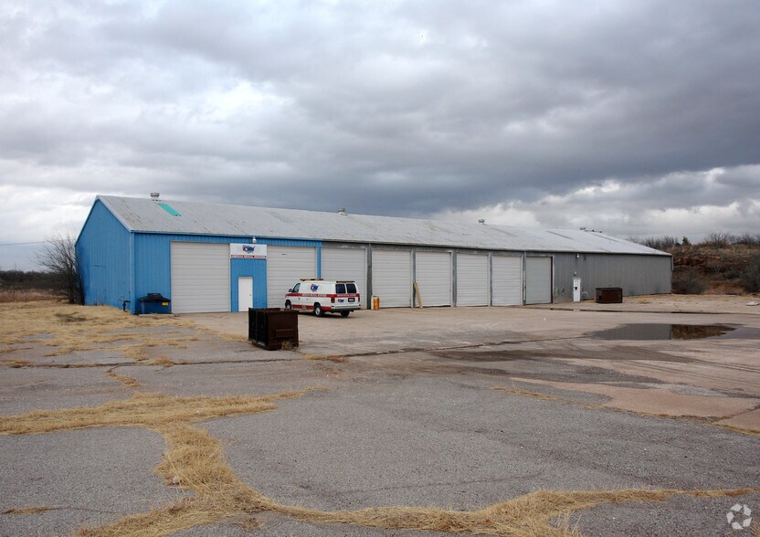 3302 Seymour Hwy, Wichita Falls, TX à louer - Photo principale – Image 1 sur 2