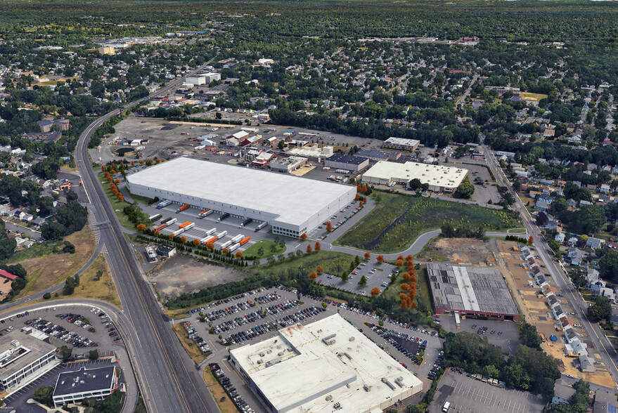 241 State Rt 17 N, Maywood, NJ à louer - Photo de l’immeuble – Image 3 sur 6