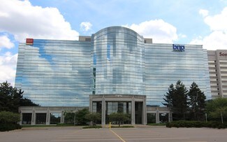 Plus de détails pour 2401 W Big Beaver Rd, Troy, MI - Bureau à louer